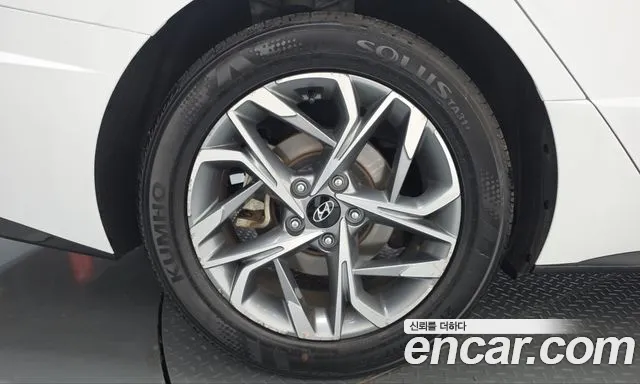 Hyundai Sonata — Фото автомобиля 5