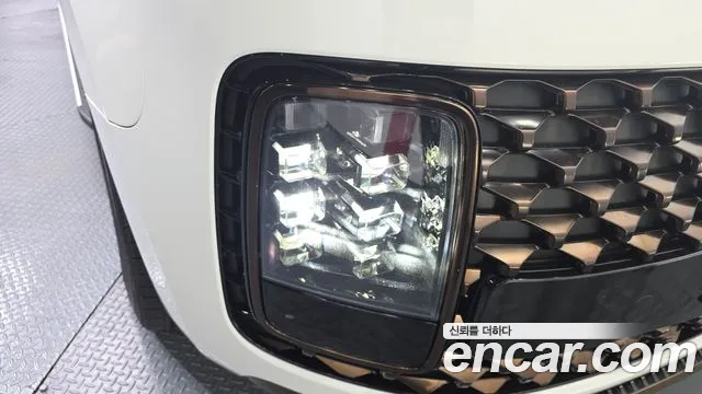 Hyundai Staria Staria 4WD Lounge 9 мест — Фото автомобиля 20