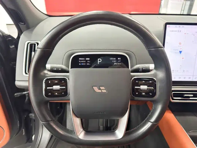 Li Auto L7 — Фото автомобиля 19