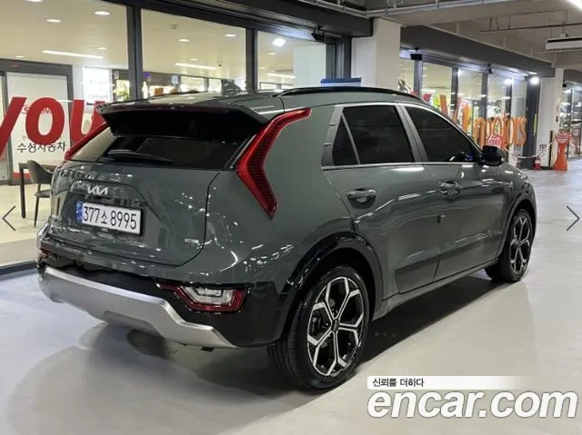 Kia Niro The All New Niro Signature — Фото автомобиля 4