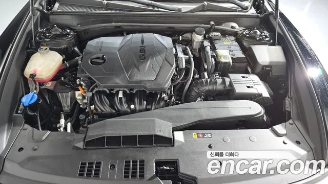 Hyundai Grandeur Grandeur (GN7) 2.5 Бензин 2WD — Фото автомобиля 6
