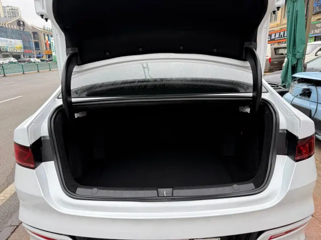 BYD Qin PLUS — Фото автомобиля 15
