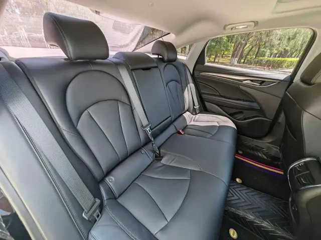 Buick LaCrosse — Фото автомобиля 13
