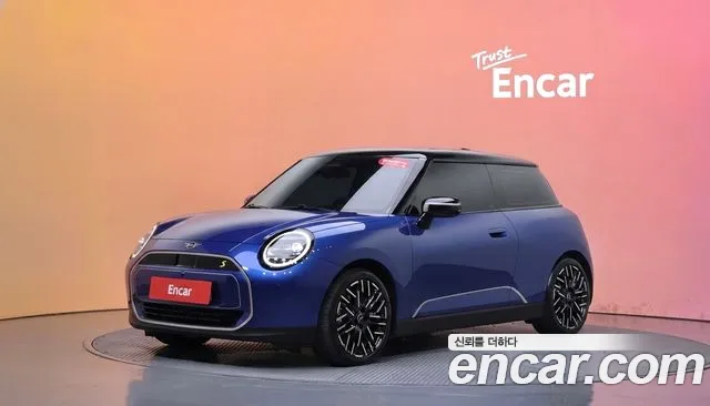 Фотография автомобиля — MINI Cooper