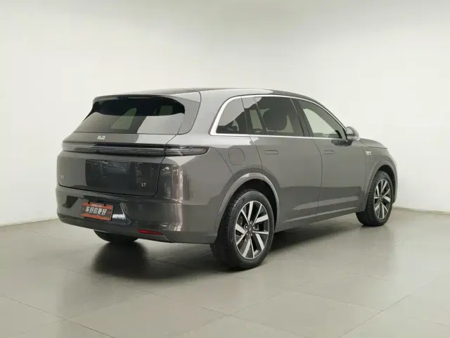 Li Auto L7 — Фото автомобиля 2