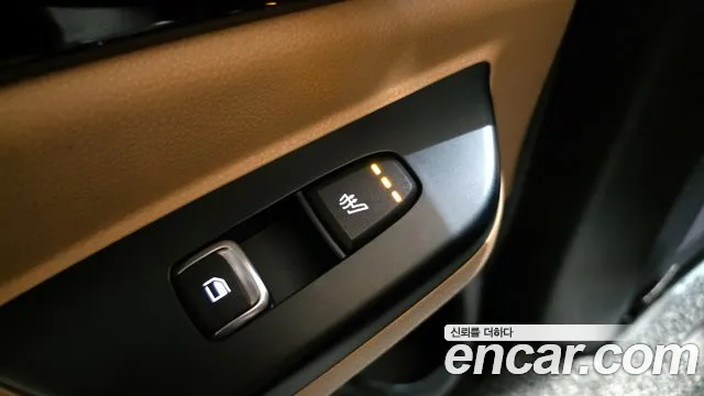 Kia Canival Carnival 4 поколение Дизель 9 мест Prestige — Фото автомобиля 20