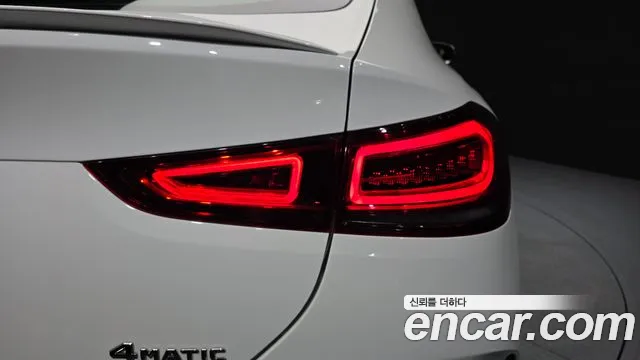 Mercedes-Benz GLE-Class — Фото автомобиля 23