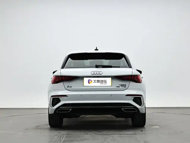 Audi A3 — Фото автомобиля 4