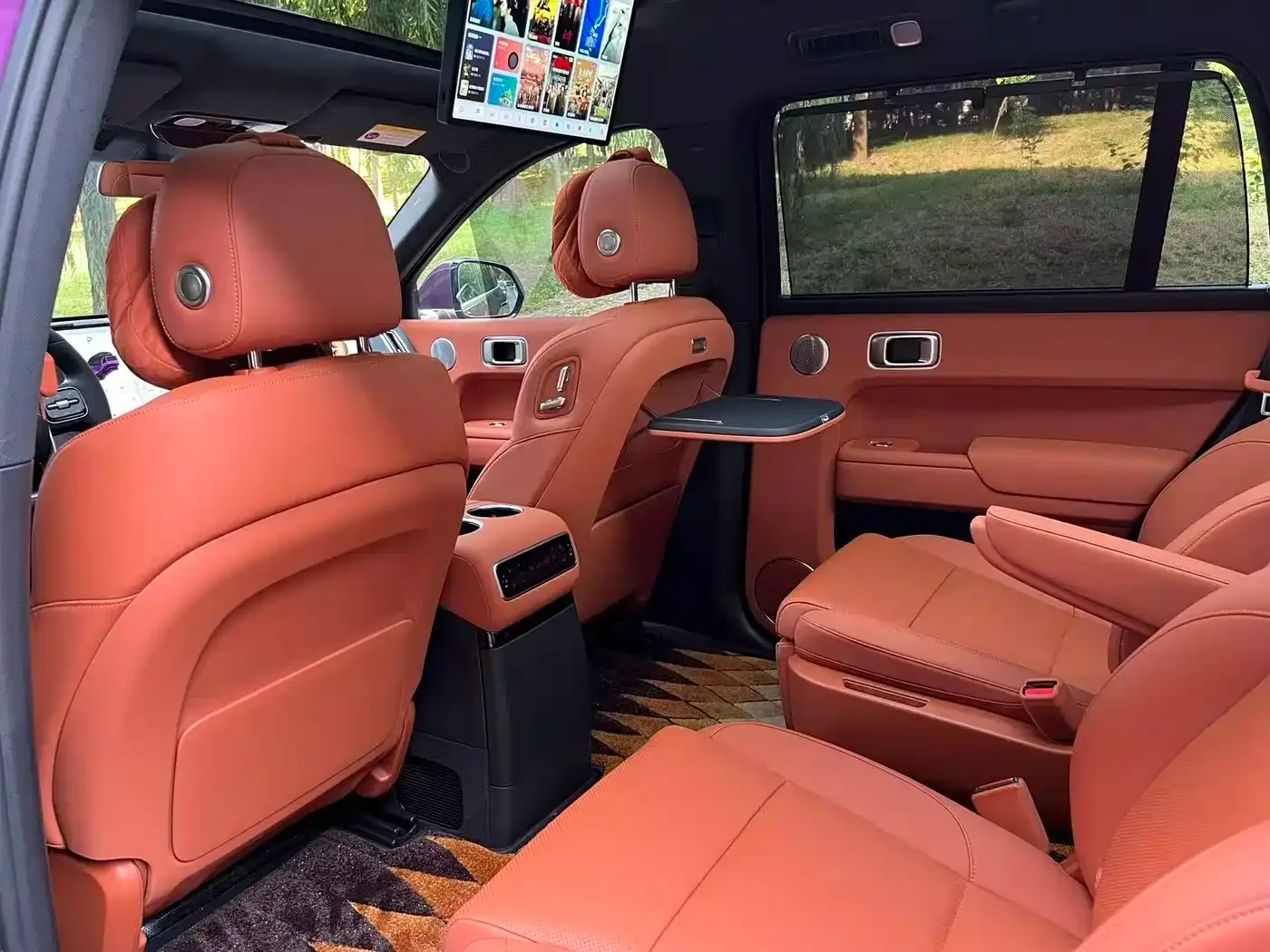 Li Auto Li Xiang L9 2024 Model Ultra — Фото автомобиля 10