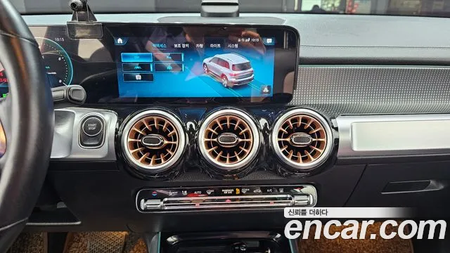 Mercedes-Benz EQB — Фото автомобиля 13