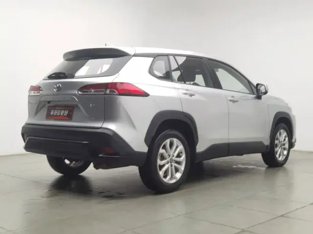 Toyota Frontlander — Фото автомобиля 2