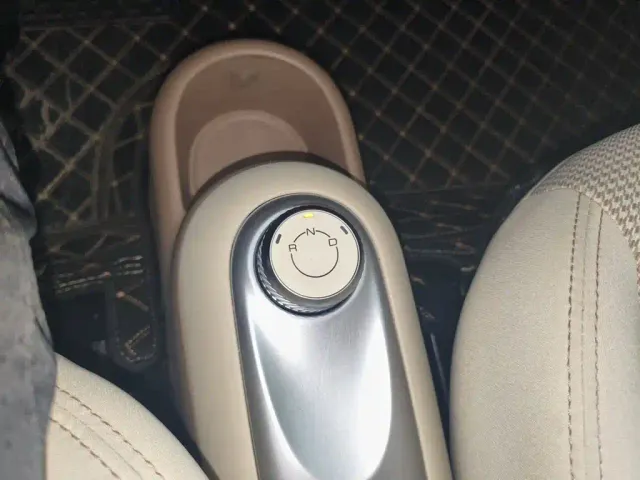 Wuling Hongguang Mini EV — Фото автомобиля 15