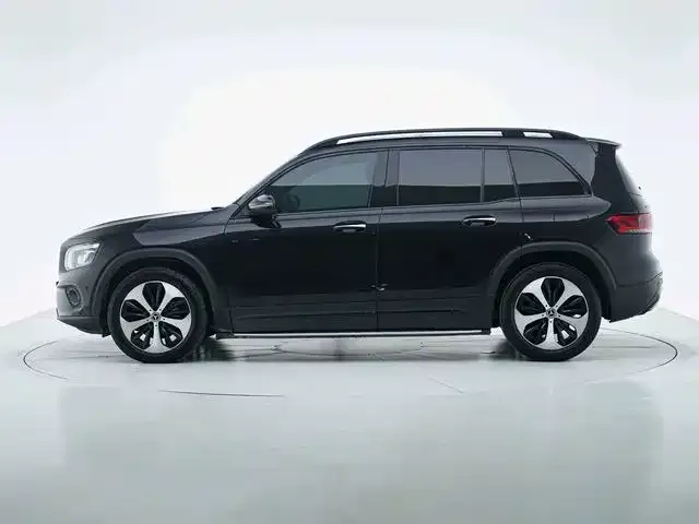 Mercedes-Benz GLB-Class — Фото автомобиля 6