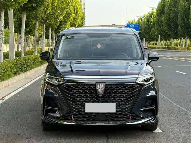Roewe iMAX8 — Фото автомобиля 2