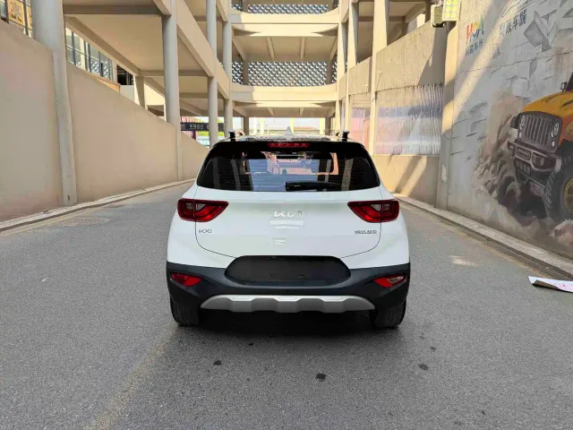 Kia KX1 — Фото автомобиля 5