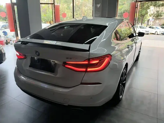 BMW 6 Series Gran Turismo — Фото автомобиля 6