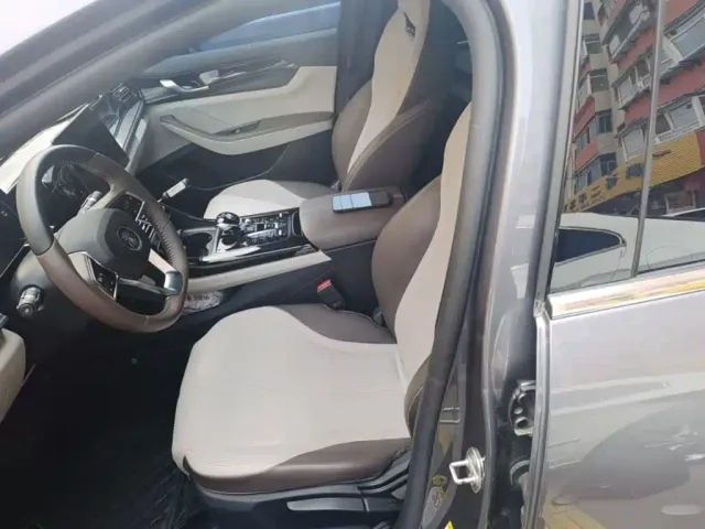 BYD Qin PLUS — Фото автомобиля 14