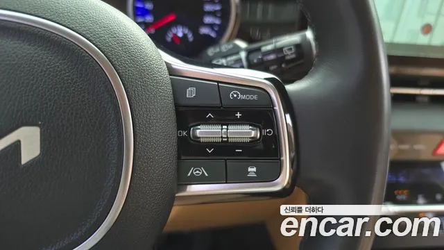 Kia Canival Carnival 4 поколение Бензин 9 мест Prestige — Фото автомобиля 17