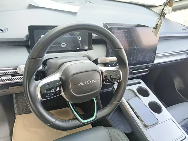 GAC Aion Y — Фото автомобиля 9