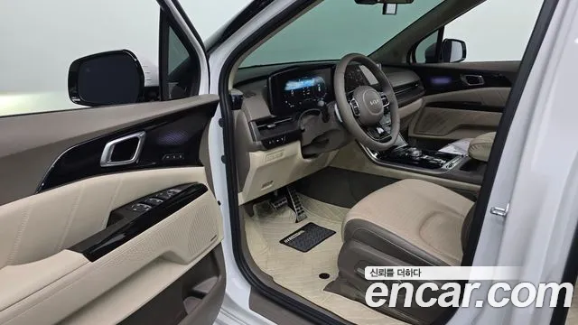 Kia Carnival Generation 4 — Фото автомобиля 10