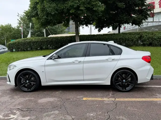 BMW 1 Series — Фото автомобиля 3
