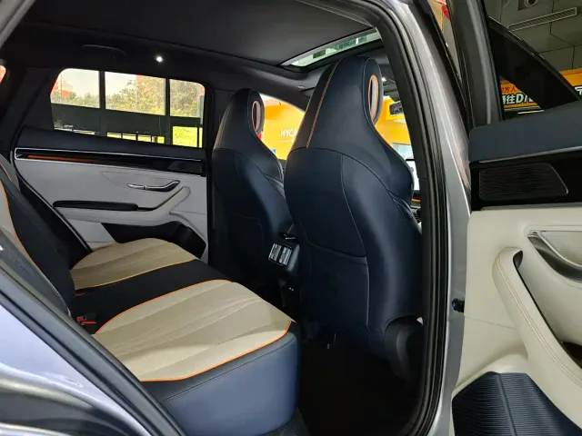 BYD Song PLUS — Фото автомобиля 15