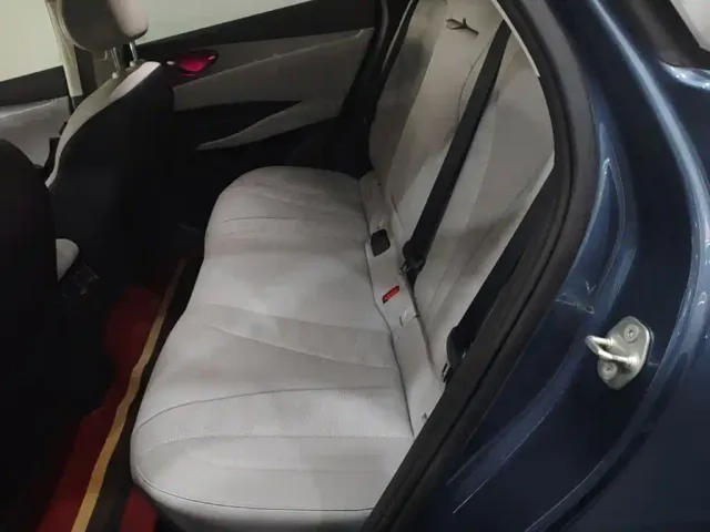 BYD Seal 06 DM-i Touring 2025 DM-i 150KM Flagship — Фото автомобиля 16