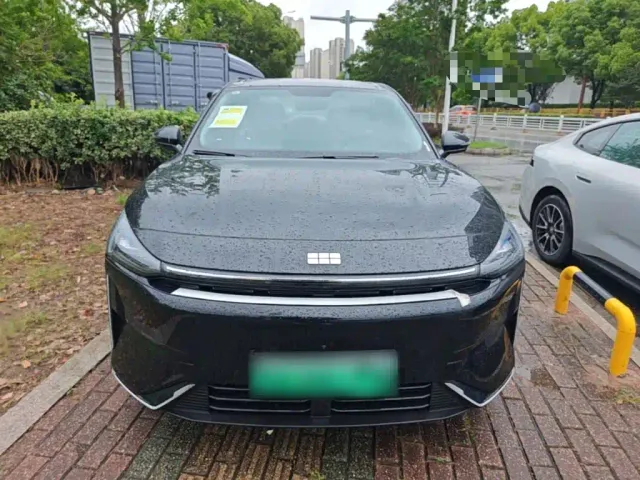 Geely Galaxy L6 — Фото автомобиля 2
