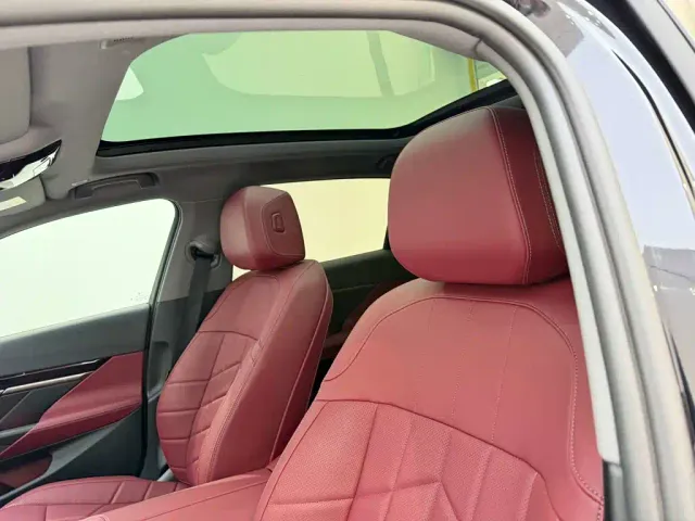 BMW BMW 5 Series 2024 525Li M Sport Package — Фото автомобиля 25