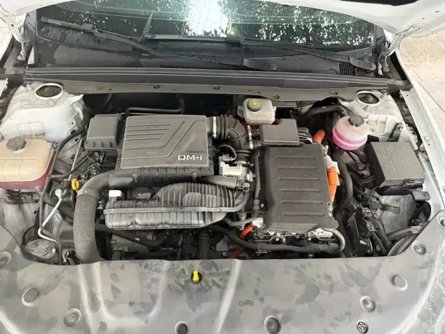 BYD Qin PLUS — Фото автомобиля 13