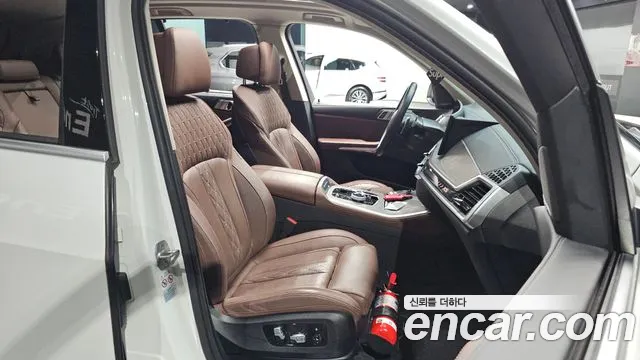 BMW X5 — Фото автомобиля 11