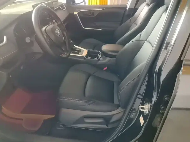 Toyota Wildlander — Фото автомобиля 14