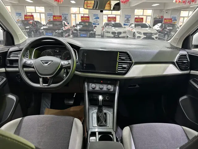 Jetta VS5 — Фото автомобиля 12