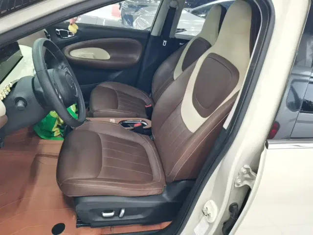 Wuling Bingo — Фото автомобиля 14