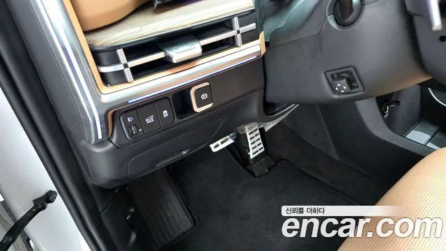 Hyundai Santa Fe MX5 — Фото автомобиля 20