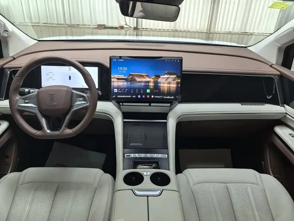 BYD Xia 2025 DM-i 1.5T 180km Surpass Edition — Фото автомобиля 13
