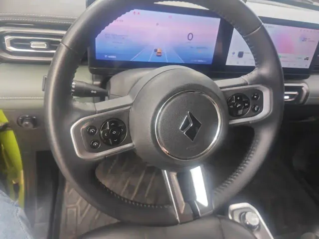 Baojun Yep — Фото автомобиля 10