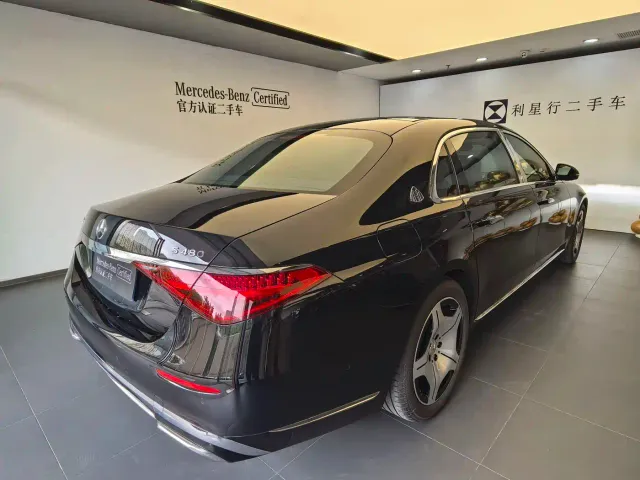 Mercedes-Benz Maybach S-Class — Фото автомобиля 12