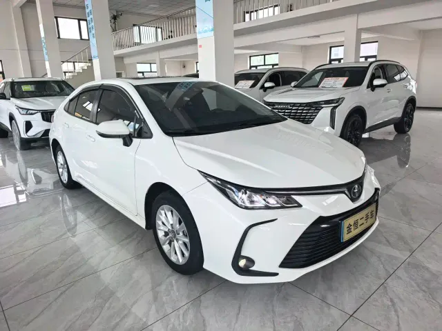 Toyota Corolla — Фото автомобиля 2