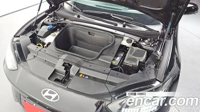 Hyundai Ioniq 6 — Фото автомобиля 9