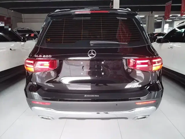 Mercedes-Benz GLB-Class — Фото автомобиля 5