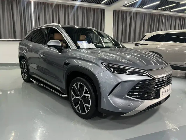 BYD Song L DM-i — Фото автомобиля 3