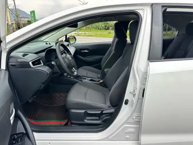 Toyota Corolla — Фото автомобиля 7