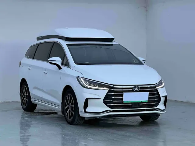 BYD Song MAX — Фото автомобиля 3