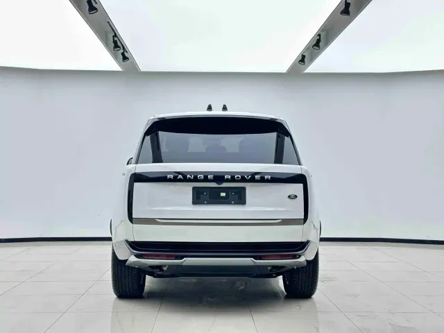 Land Rover Range Rover — Фото автомобиля 11