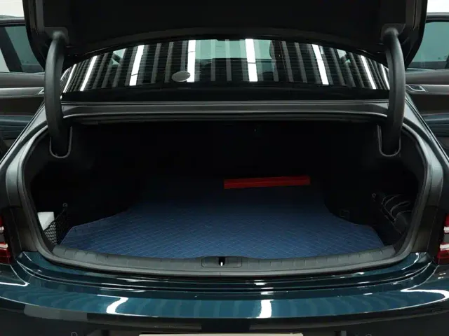 Genesis G80 — Фото автомобиля 19