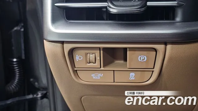 Hyundai Grandeur GN7 — Фото автомобиля 25