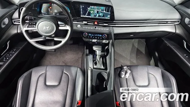 Hyundai Avante CN7 — Фото автомобиля 10