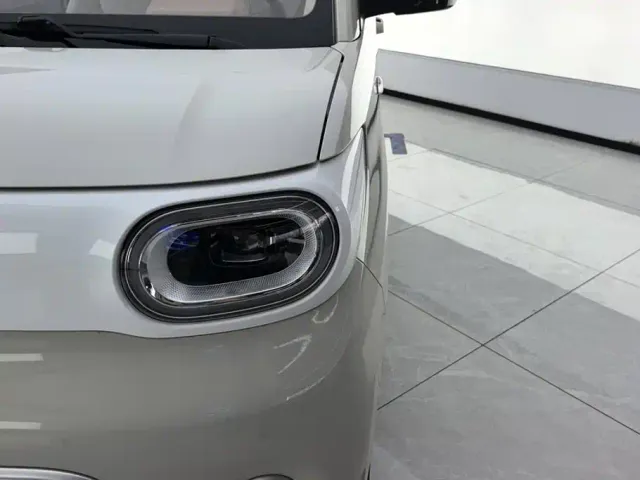 Wuling Hongguang Mini EV — Фото автомобиля 5