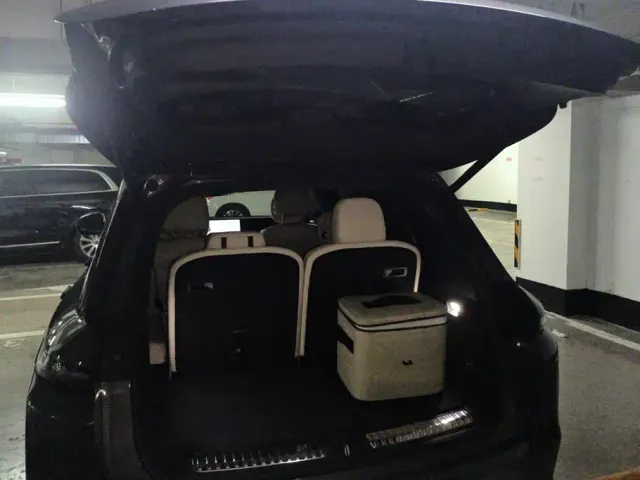 Li Auto L8 — Фото автомобиля 4